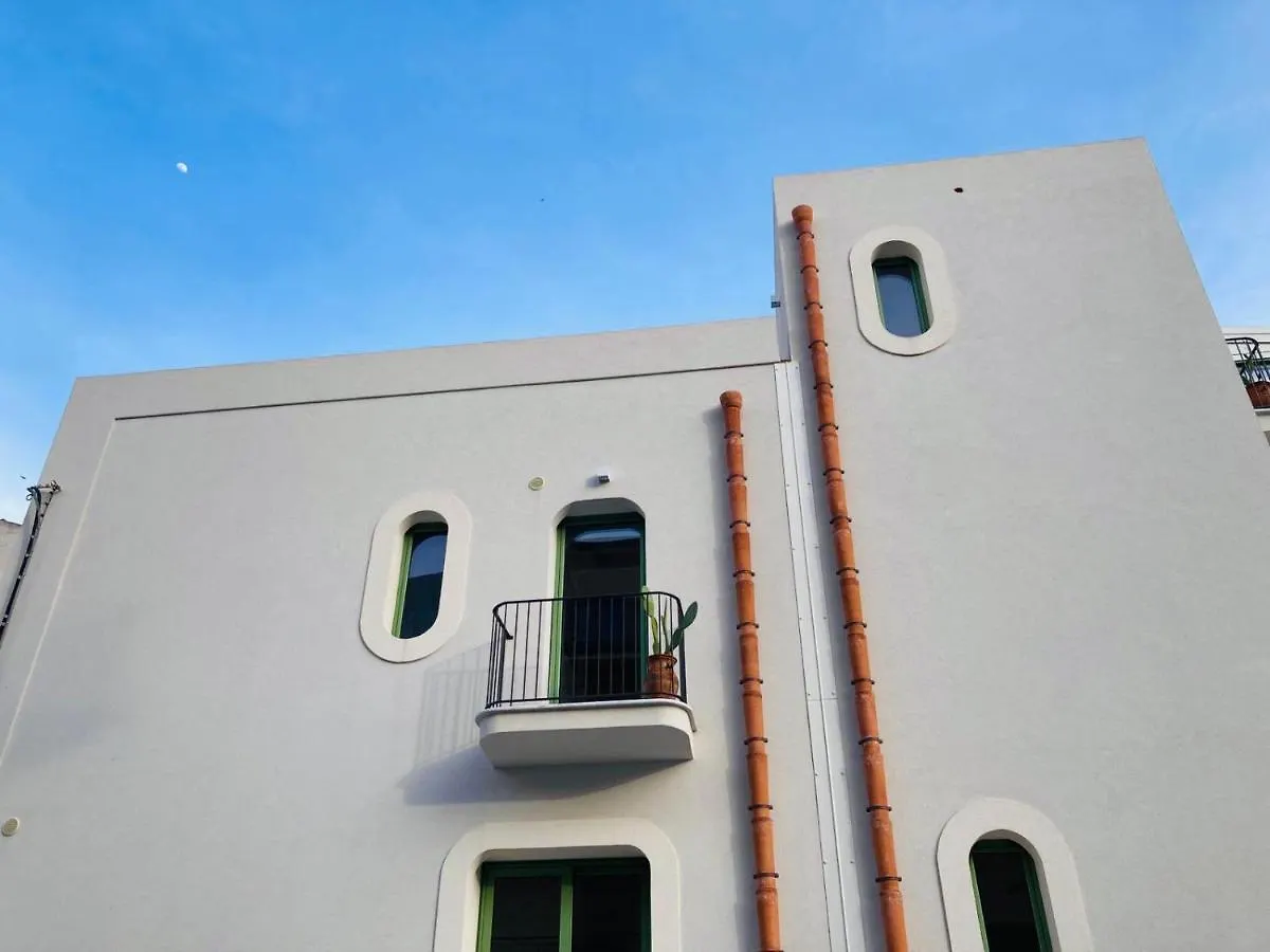 Homestay Casa Astura Apartment Capo d'Orlando